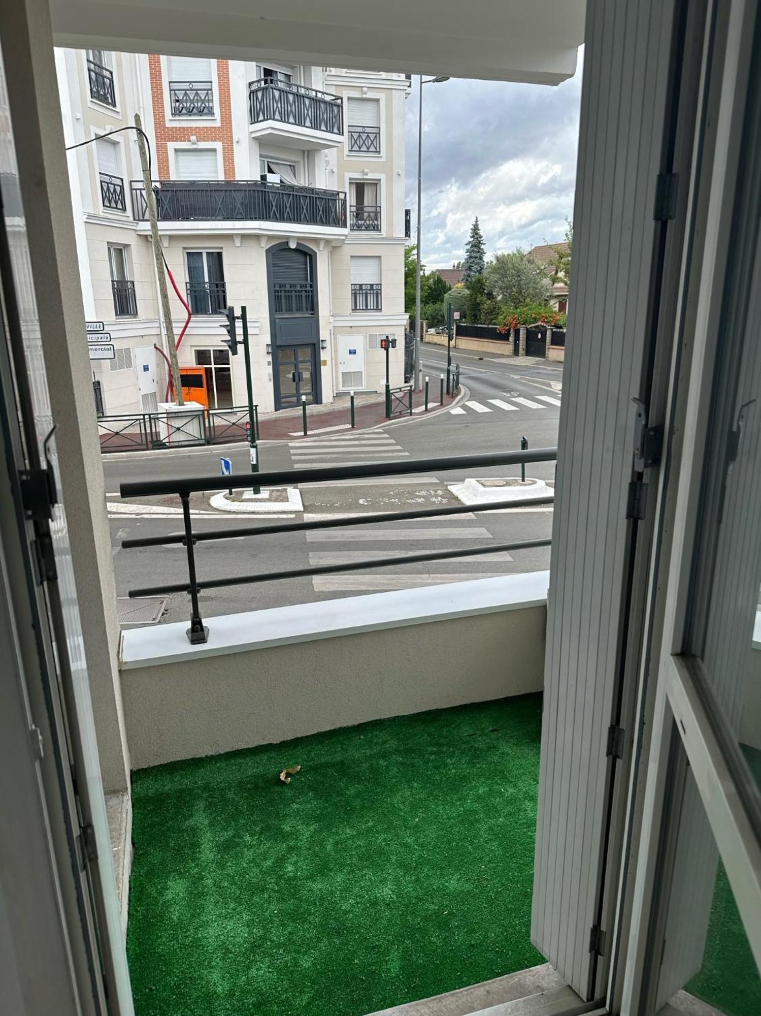 Appartement Cosy Proche Stade De France - Jo Paris 2024 Le Blanc-Mesnil Extérieur photo